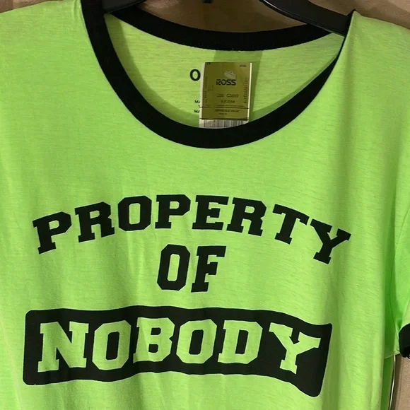 Yellow green T-shirt with black lettering - Picture 2 of 5